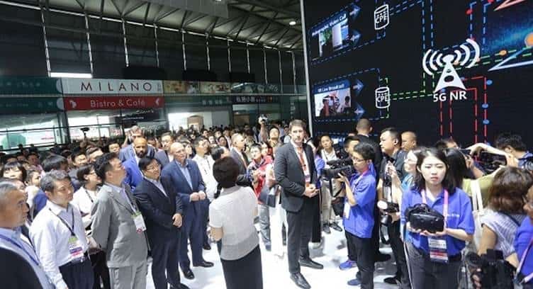 China Mobile, Huawei Showcase Hologram Video Call Using 5G SA NR Standards